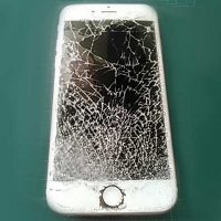 iPhone6s_broken_glass_02